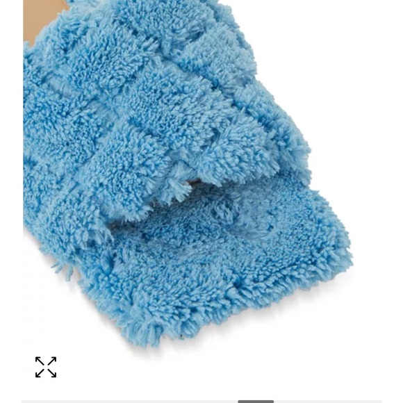 Bottega Veneta Blue Shearling Furry Sandal NWT 💯 authentic super cute! - Picture 9 of 16